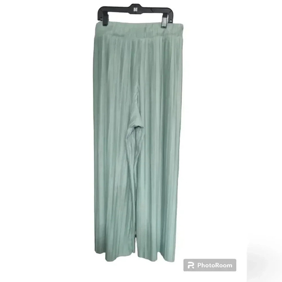 Bershka wide leg drawstring pants in green - Picture 5 of 7